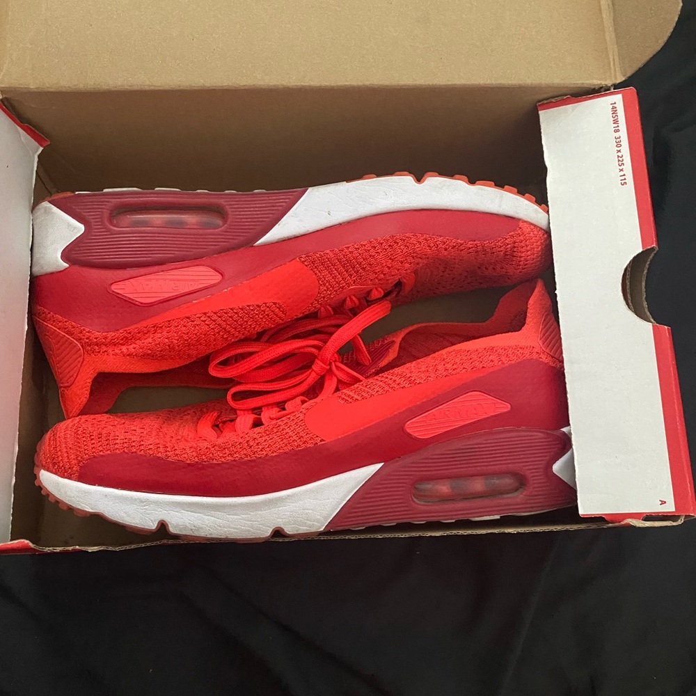 Nike air Max 90 ultra 2.0 flyknit size 11.5